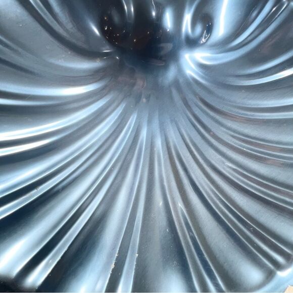 McClelland Barclay by Dodge Aluminum Shell Decorative Dish with Grape Clusters - Picture 13 of 15